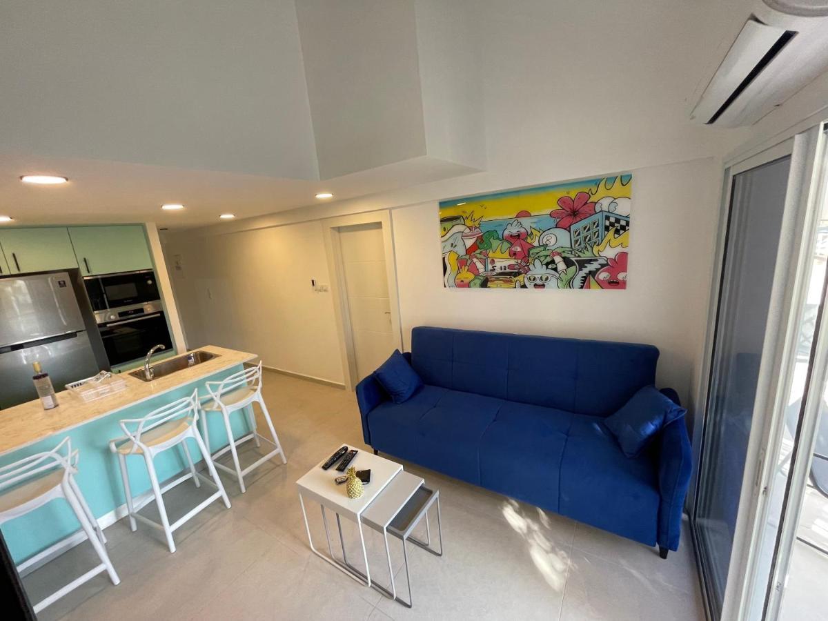 Royal רויאל פארק Apartment