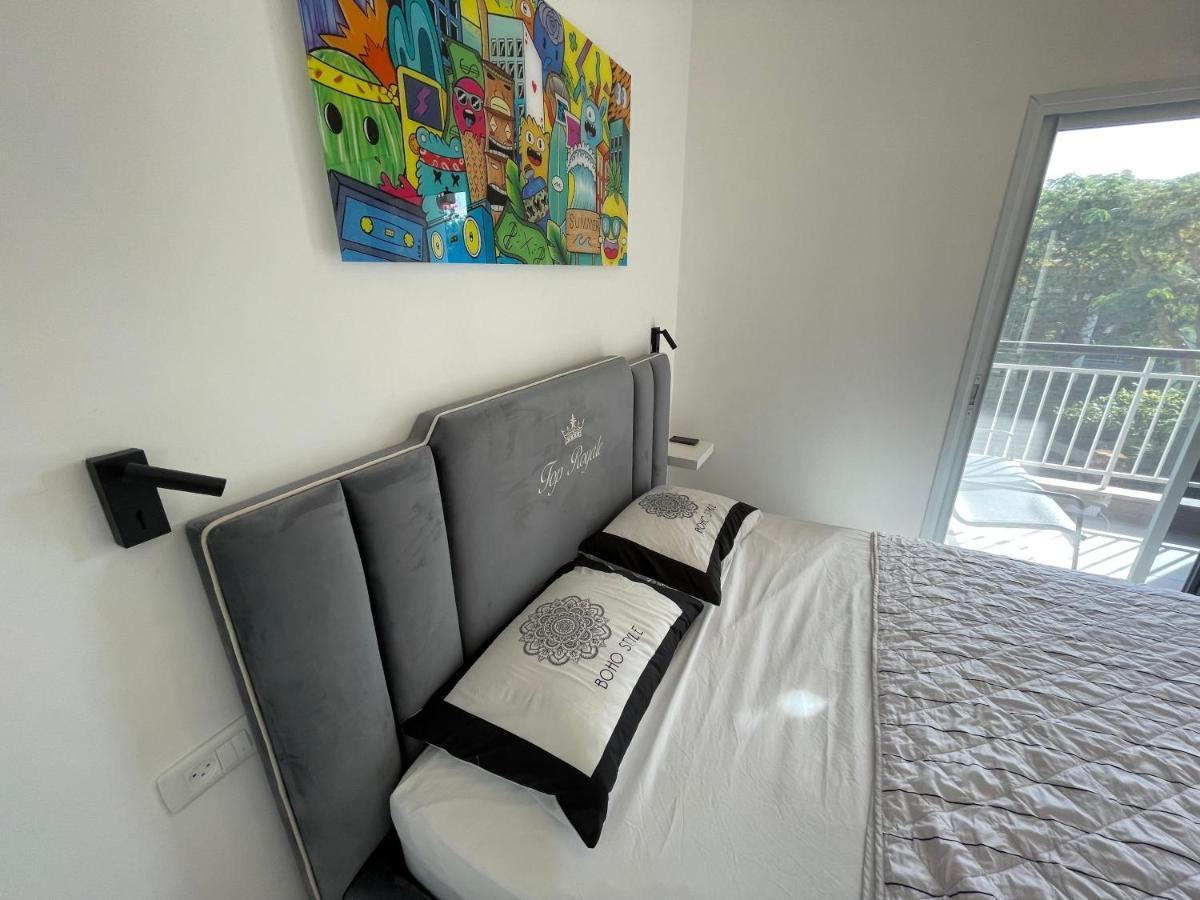 Apartment Royal רויאל פארק *